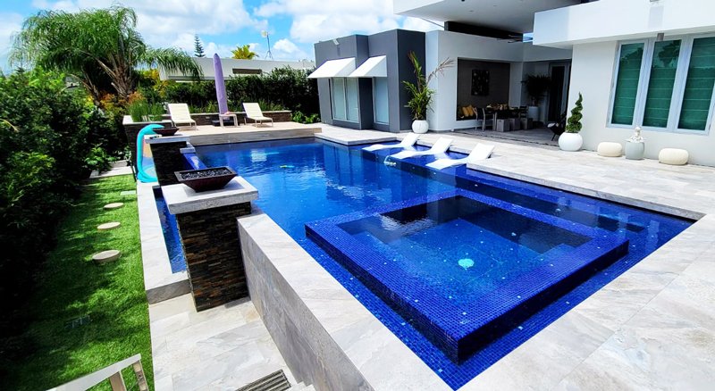 Construcción de Piscinas